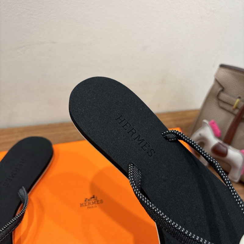 H**me5 slippers